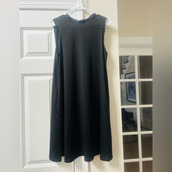 AB Studio Dresses & Skirts - AB studio size medium Elegant Black Sleeveless Dress with stretch